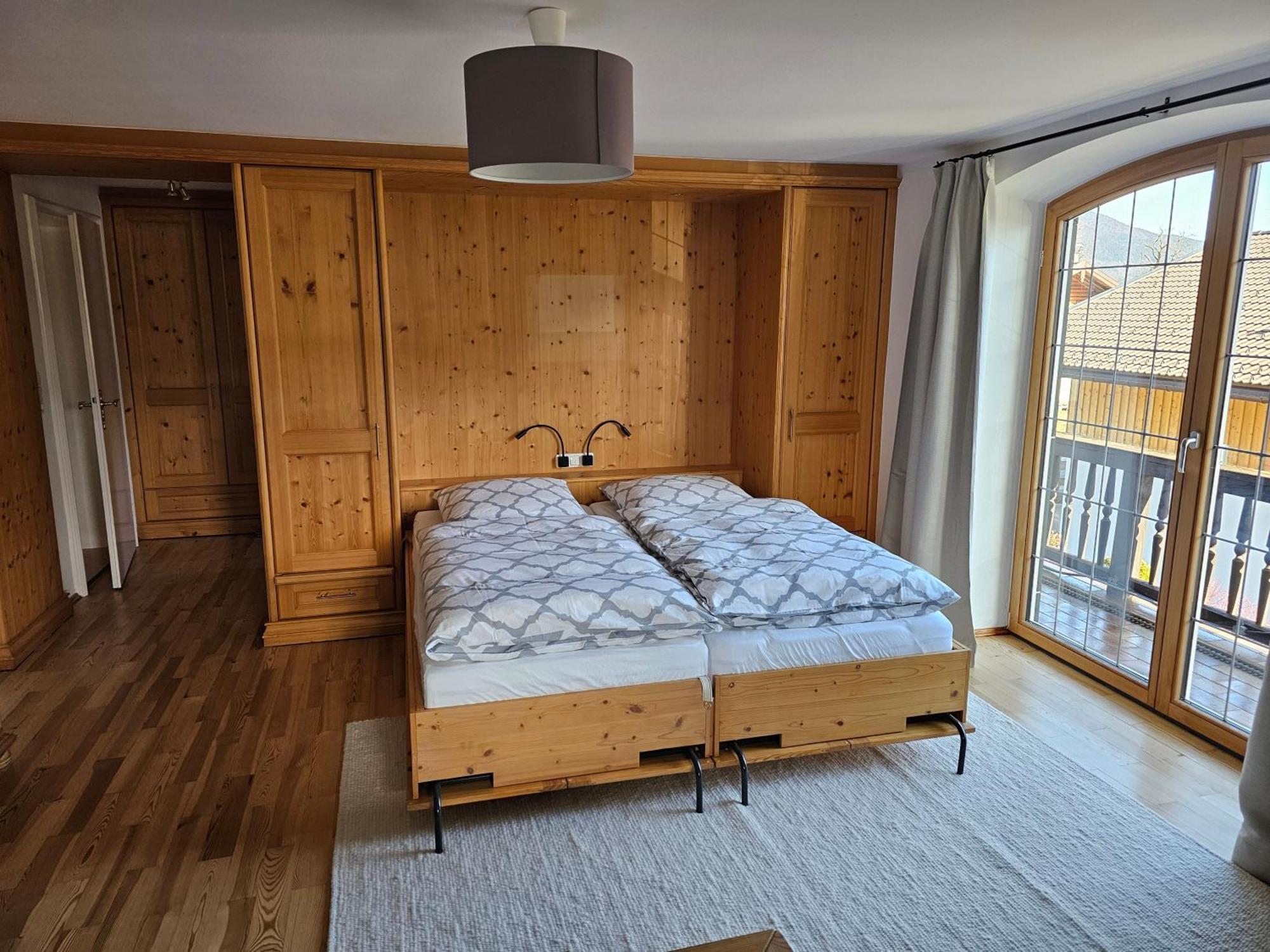Rebensburg Апартаменты *